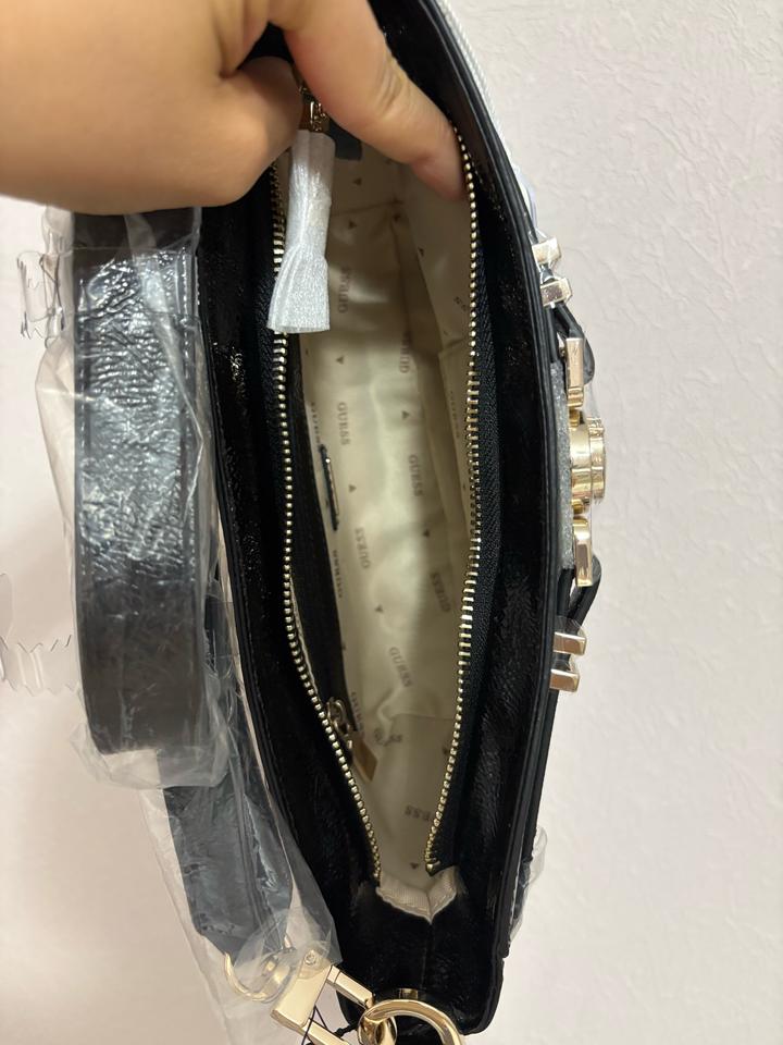 Сумка Guess