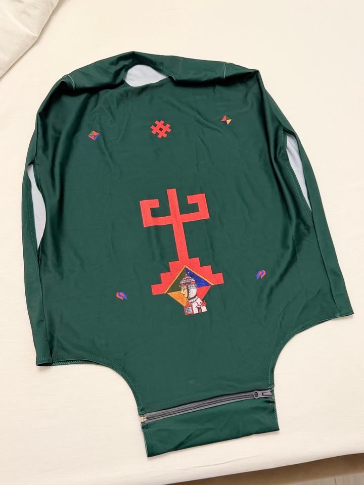 Чехол для чемодана М размера, Praski Witti