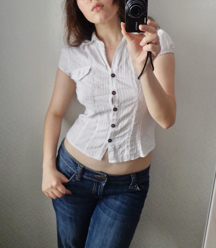 Легкая блузка