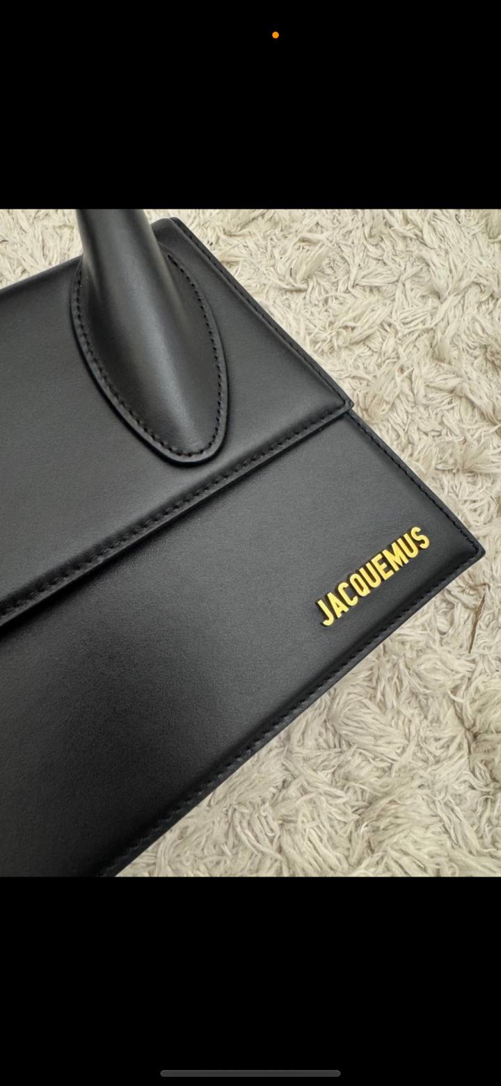 Сумочка Jacquemus оригинал есть коробка и пыльник