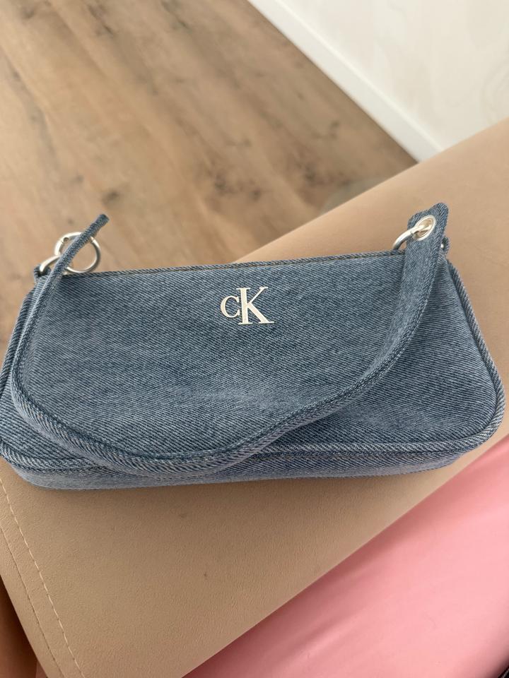 Сумка Calvin Klein