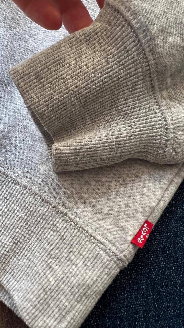 Кофта Levi’s и утепленные зимние джинсы для девочки