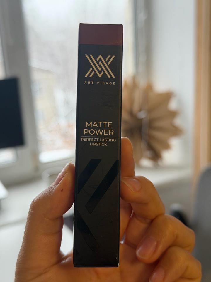 Стойкая губная помада art-visage