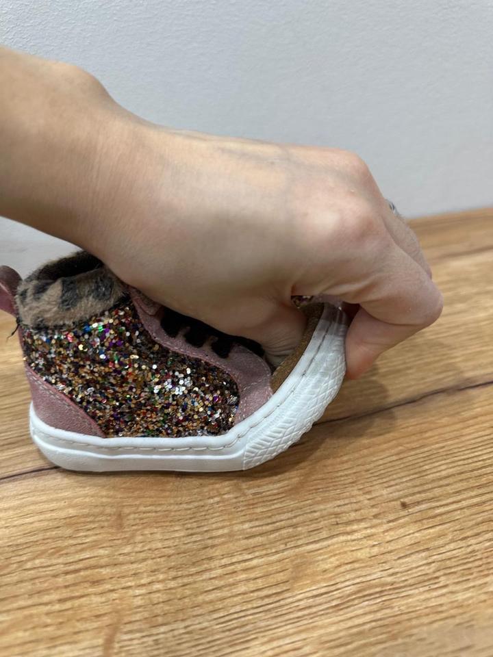 Весенние ботинки для девочки