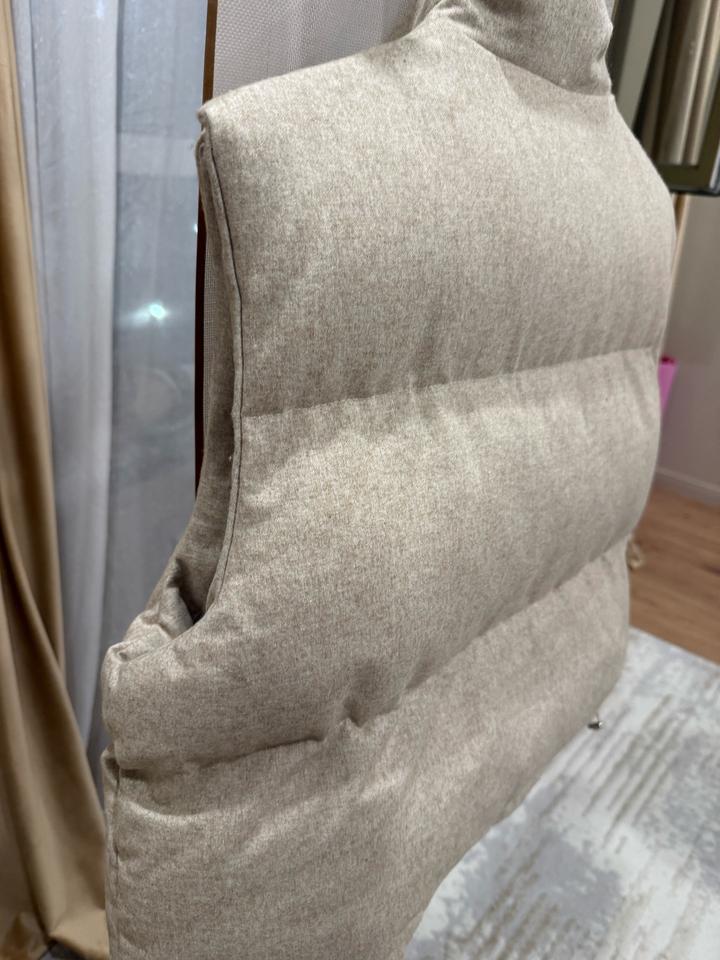 Базовая безрукавка