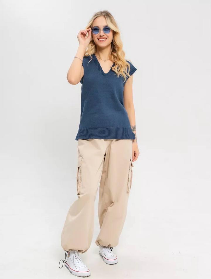 Жилетка вязанная утпленная