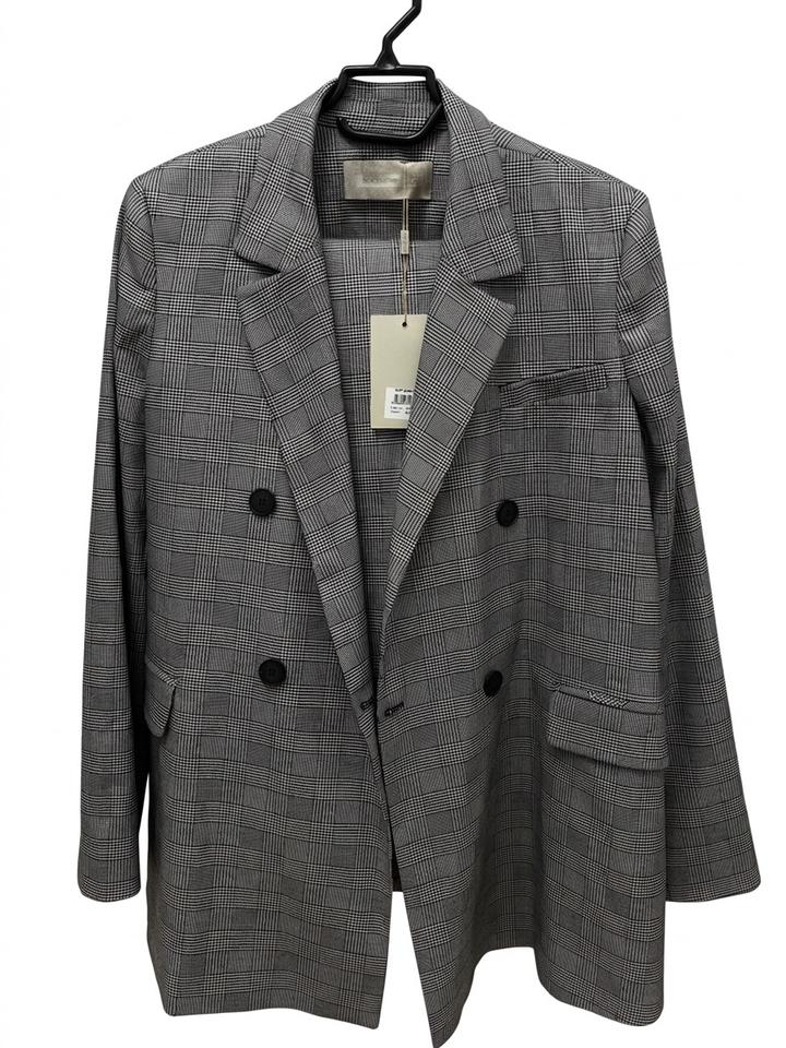 Костюм с брюками