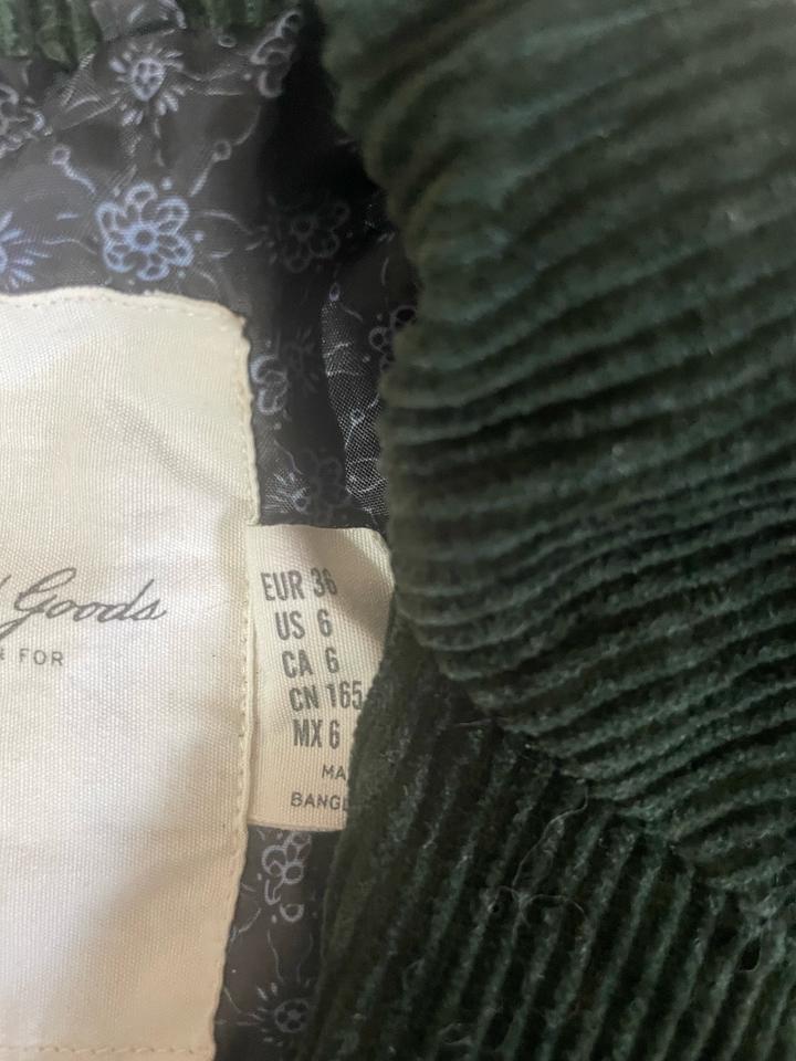 Пиджак изумрудного цвета ( темно-зеленый)