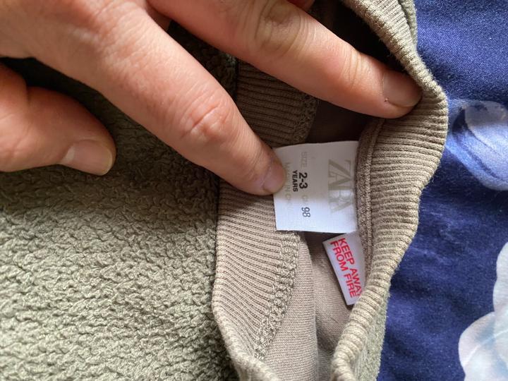 Теплый костюм на мальчика на 2-3 года