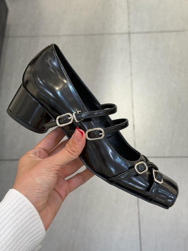 Туфли Charles & Keith