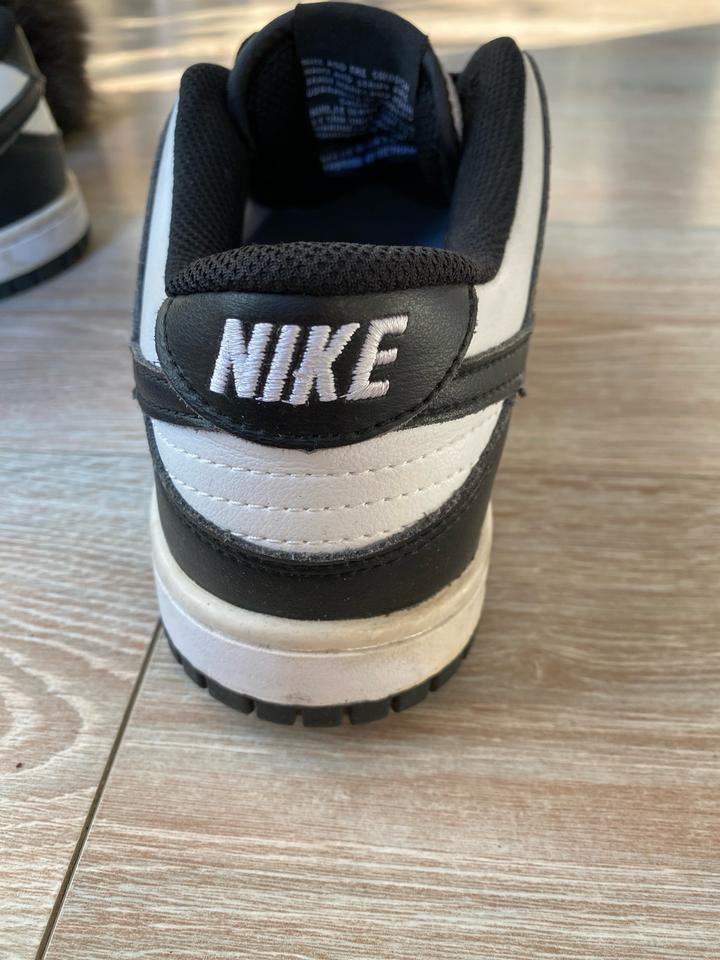 Кроссовки Nike