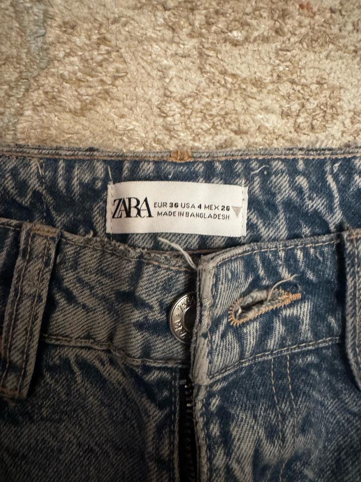 Джинсы ZARA новые