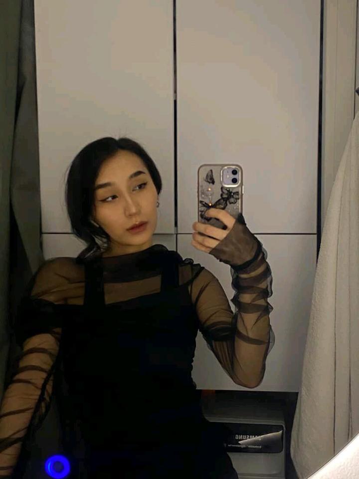 Чёрное платье