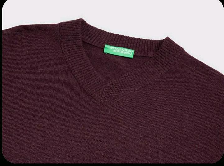 Женский пуловер от Benetton