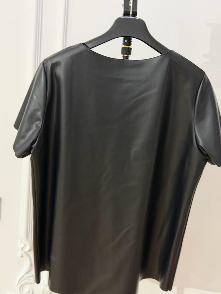 Топ кожаный