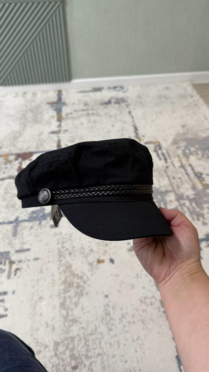 Картузы от H & M