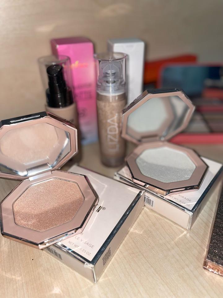 Продам новую косметику