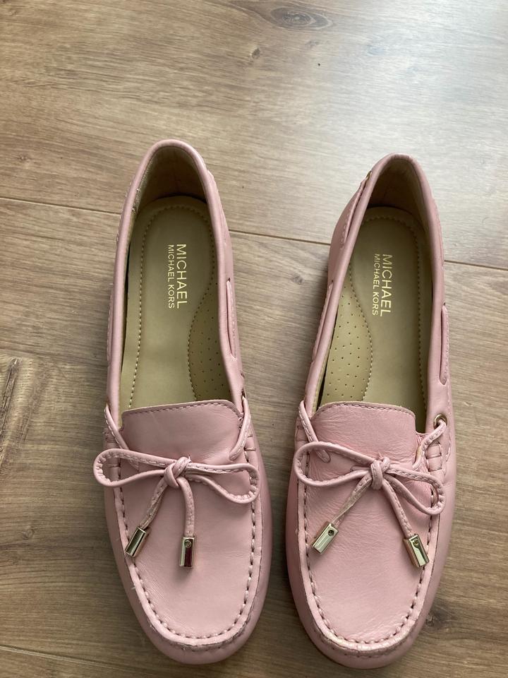 Продам мокасины , хорошего качества Michael Kors