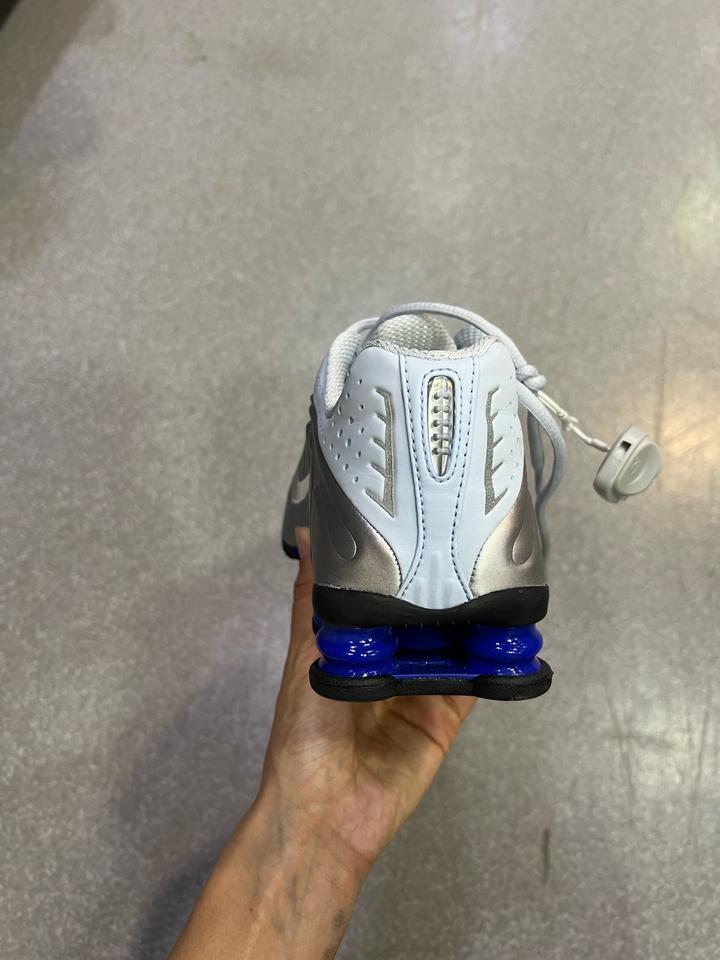 Кроссовки Nike