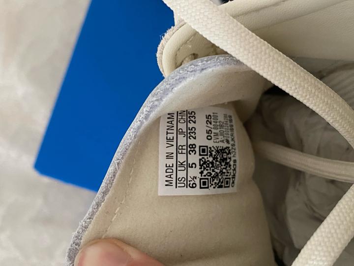 Adidas Tokyo