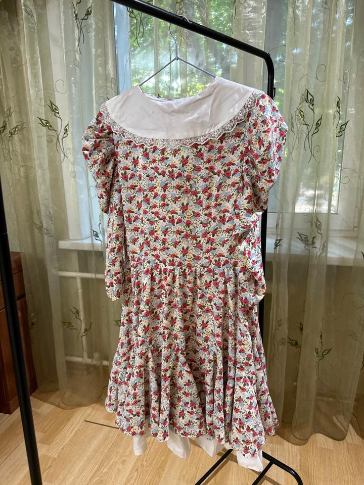 Платье нарядное