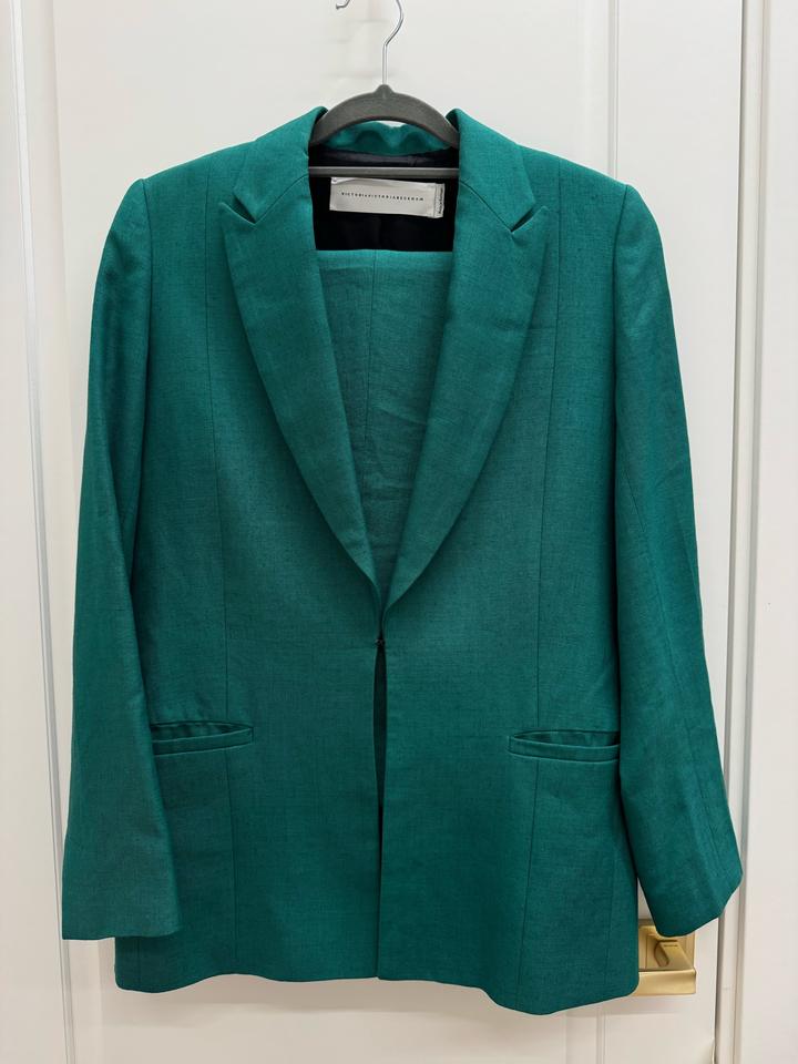 Костюм Victoria Beckham