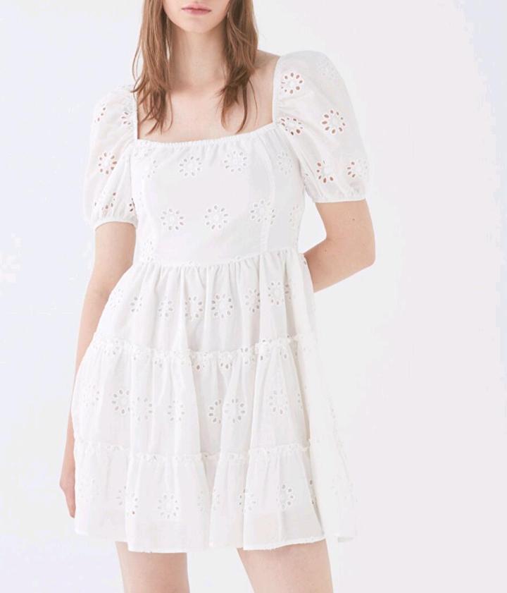 Платье в баварском стиле.