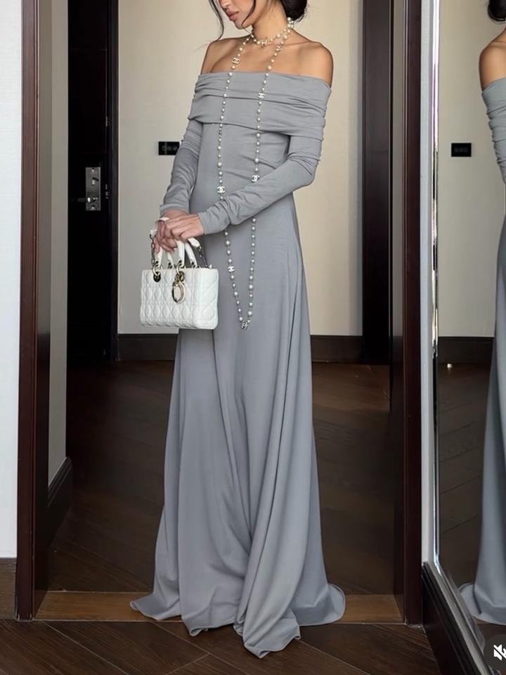 Серое платье из плотного трикотажа от Alisha Atelier