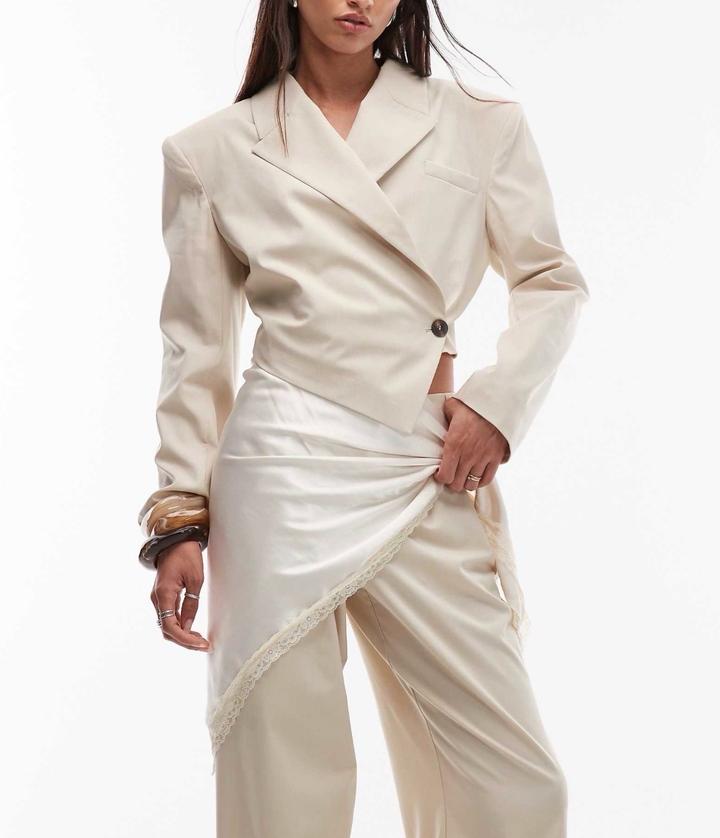 Костюм женский новый