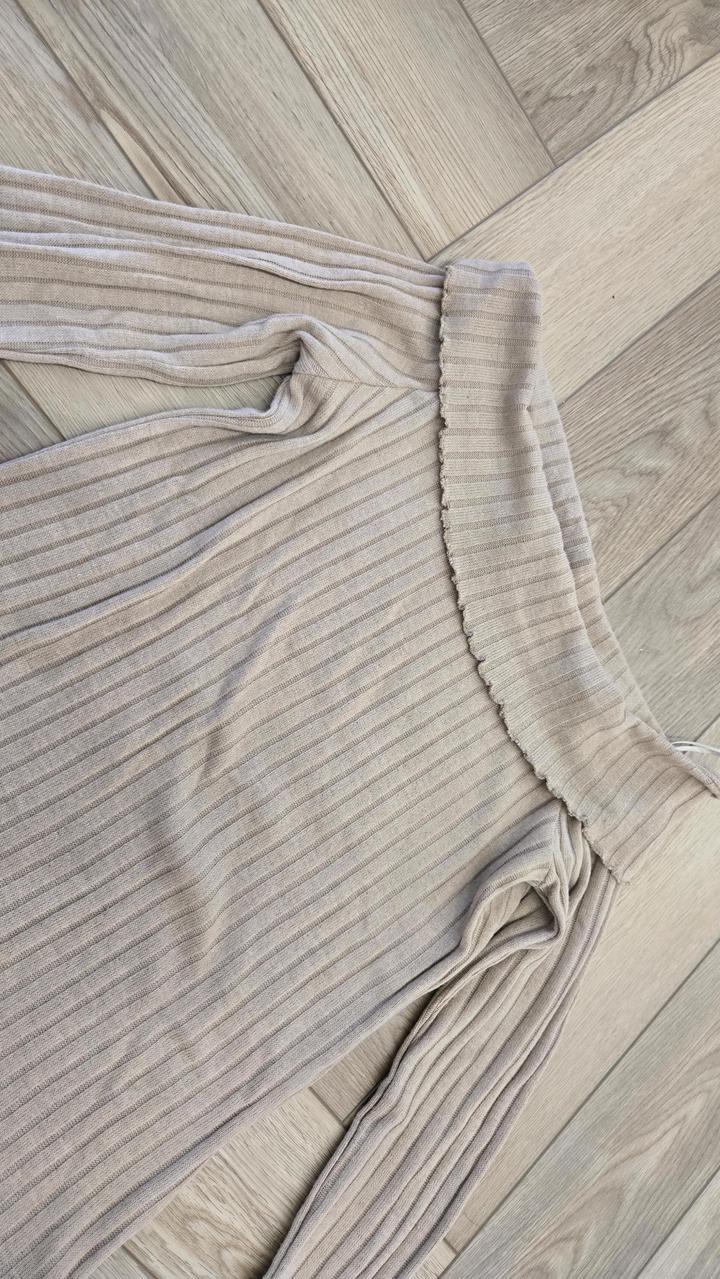 Кофта тёплая от MANGO