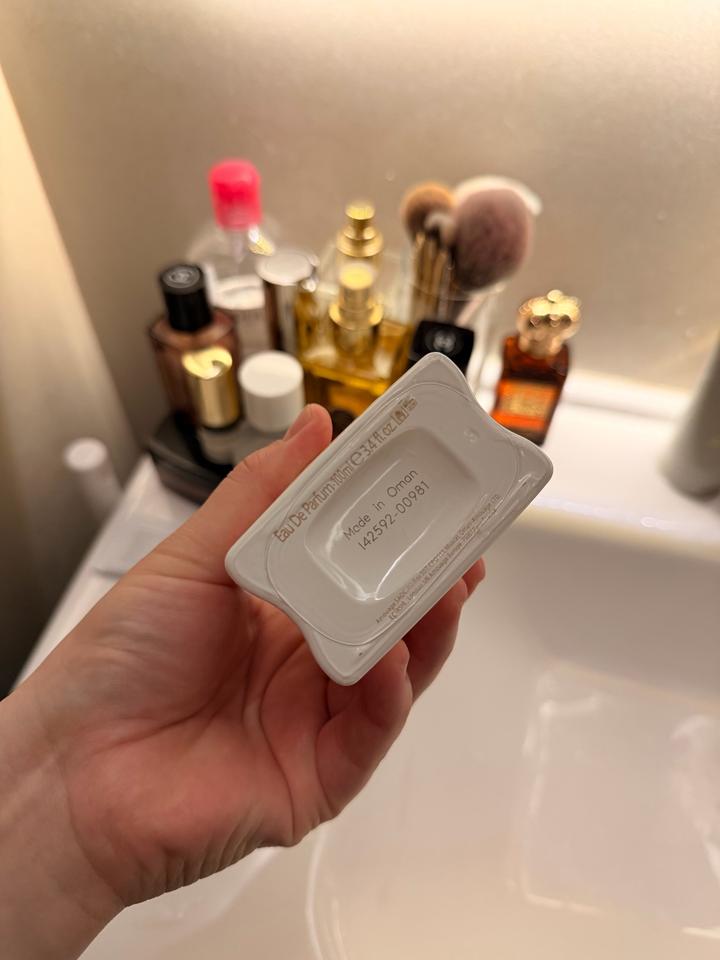 Amouage Honour