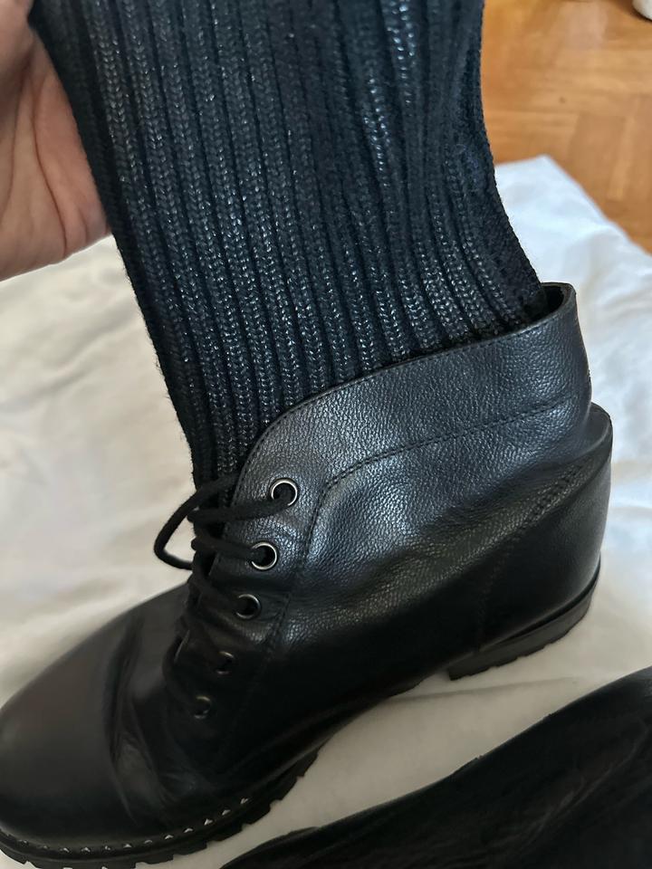 Стильные ботинки Reuchll