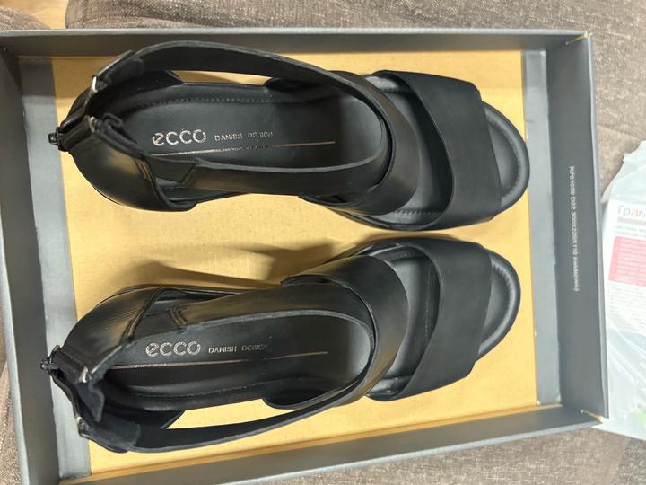 Сандали ecco