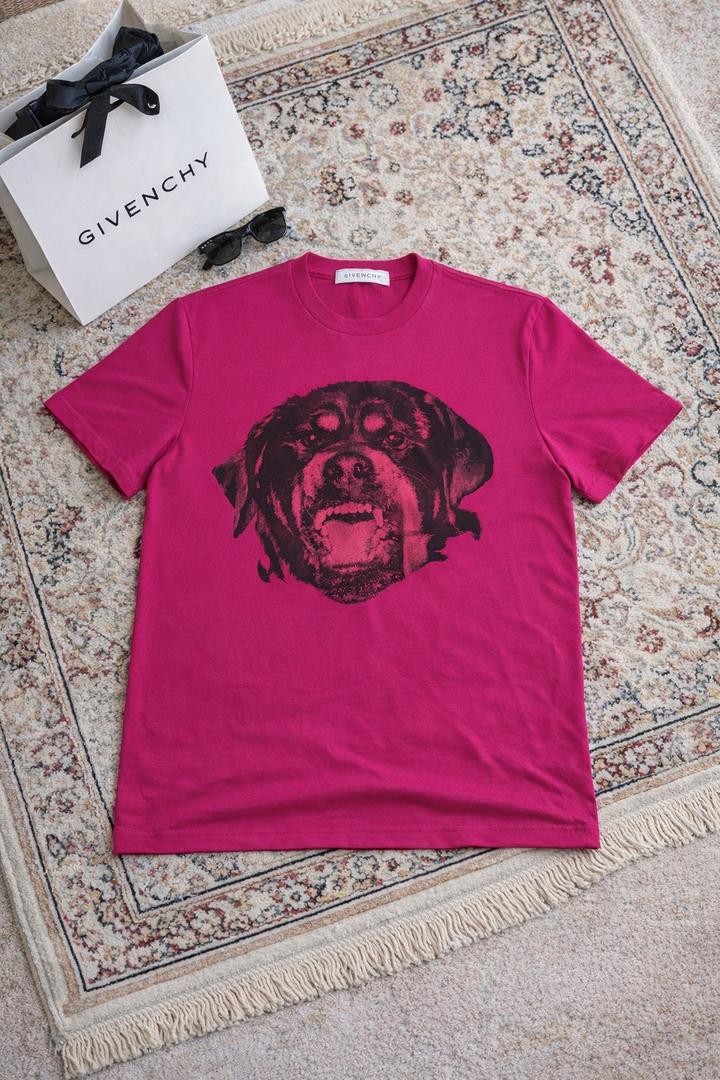 Футболка от Givenshy