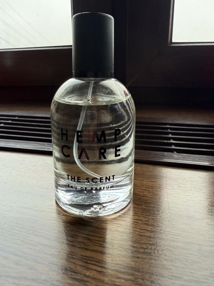 Парфюмерная вода Hemp Care the scent