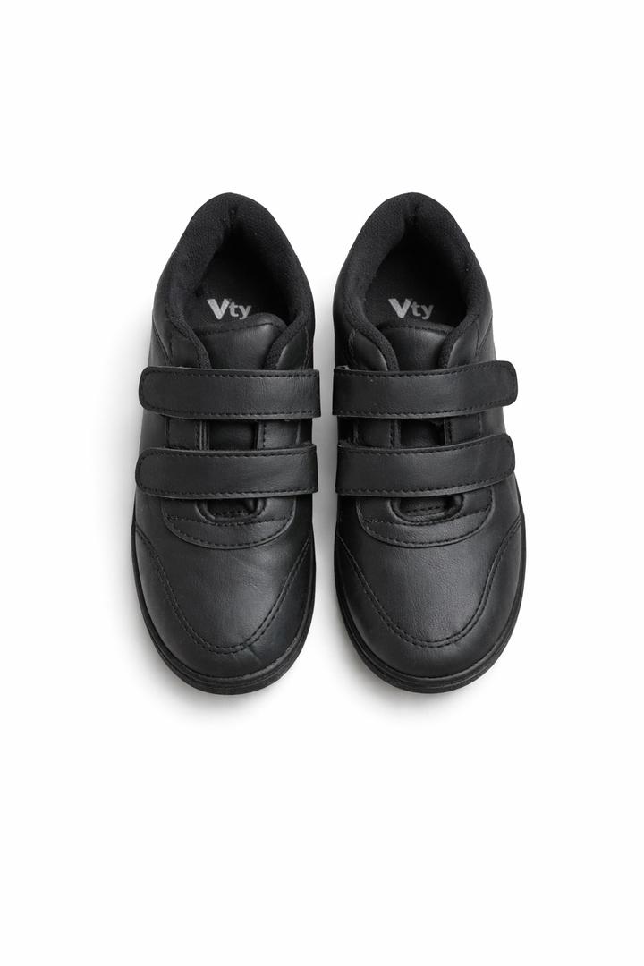 Детские ботинки