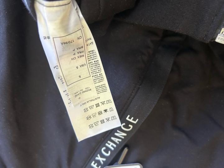 Костюм Armani Exchange
