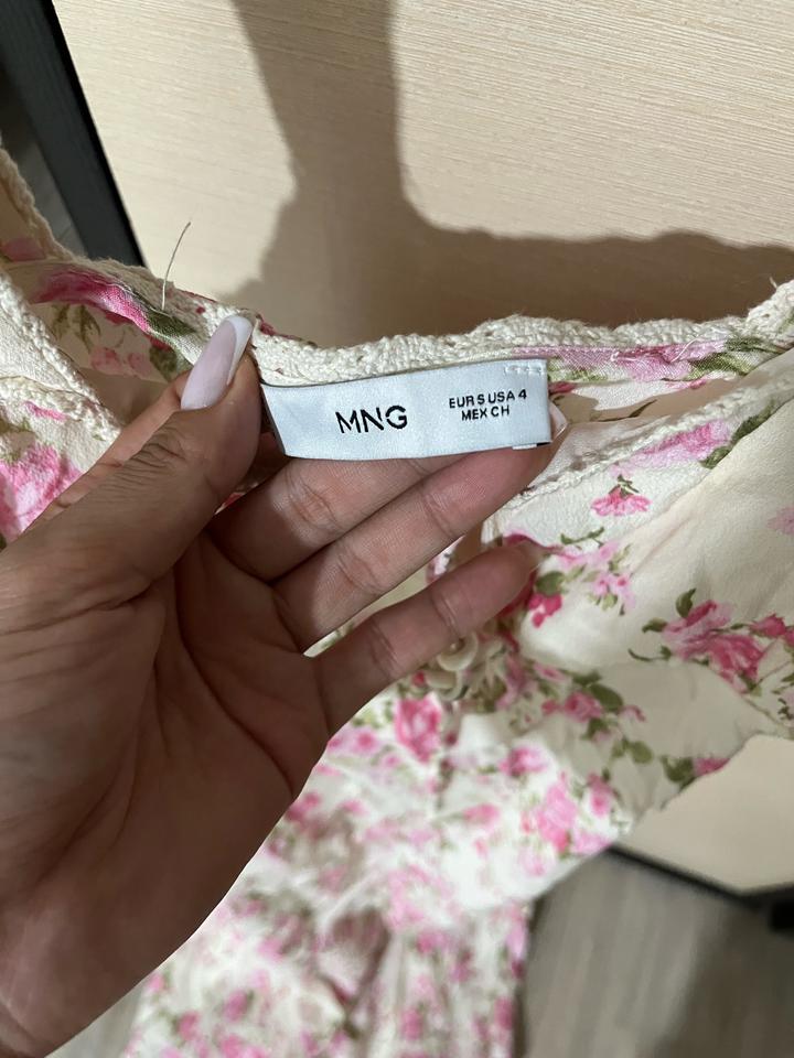 Платье mango