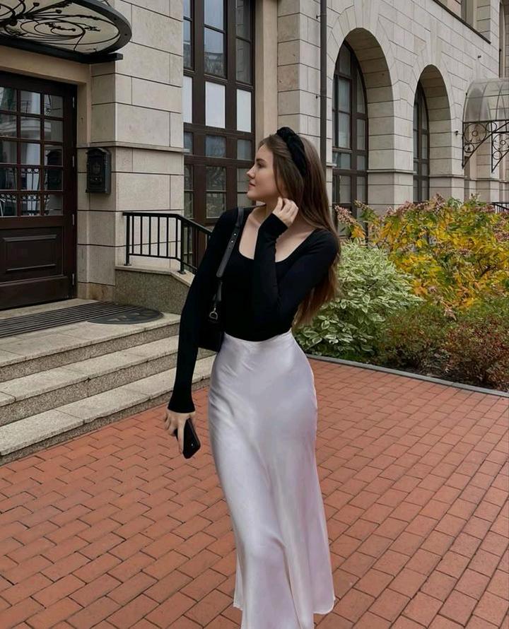 Юбка атласная