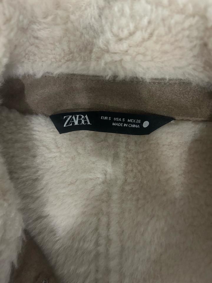 Дубленка Zara