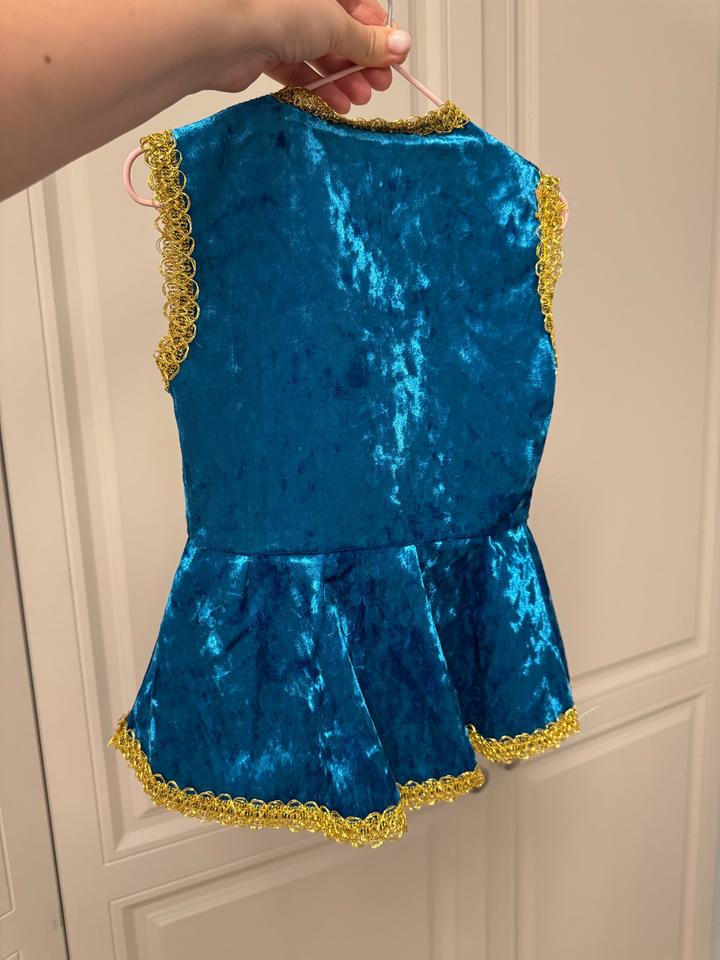 Жилет нарядный на наурыз