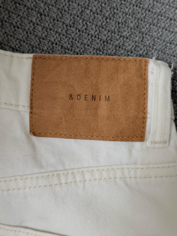 Белые джинсы h&m