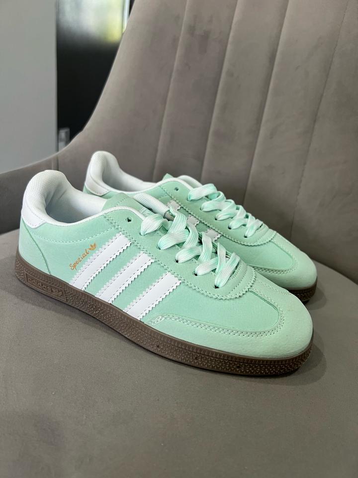 Кроссовки Adidas handball spezial