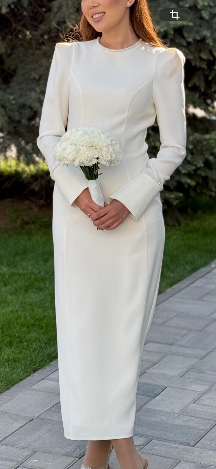 Платье приталенное шила на заказ