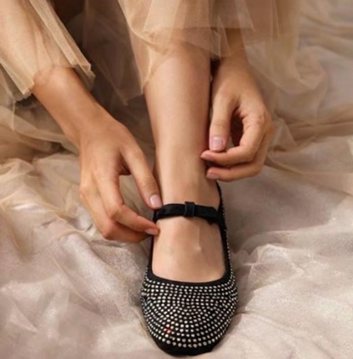 Балетки со стразами