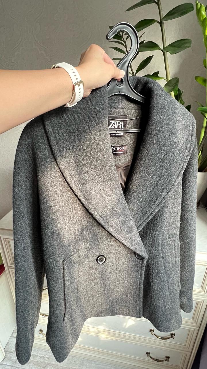 Полупальто Zara