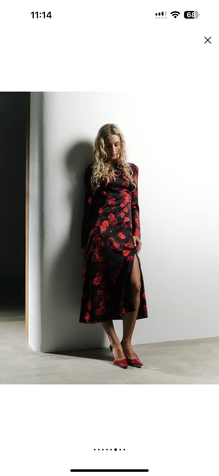 Платье Lichi