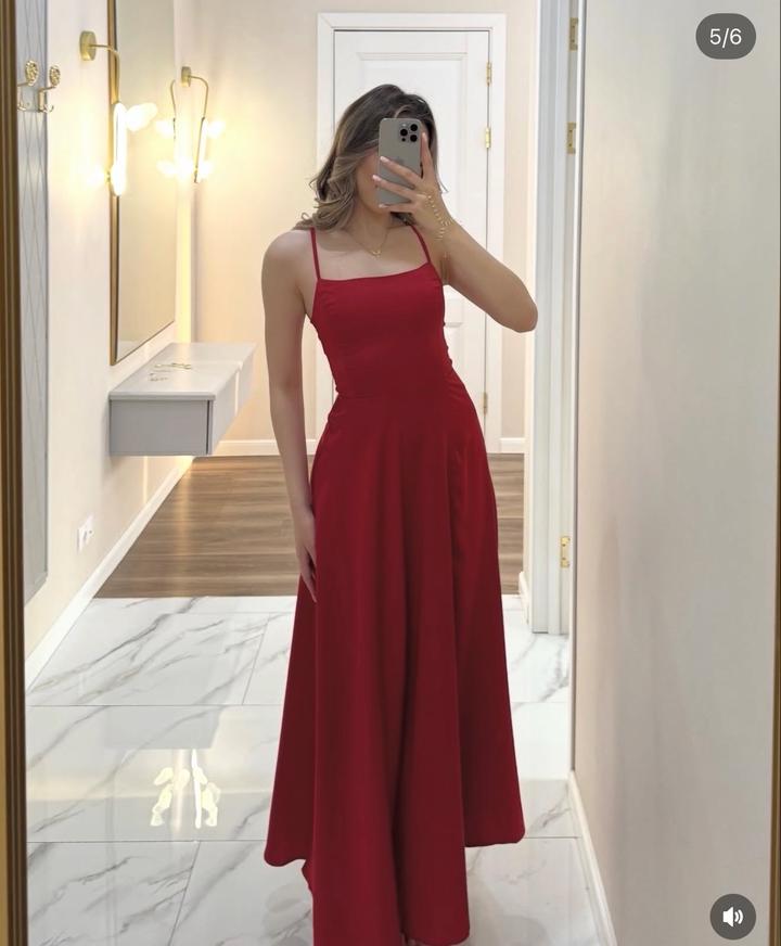 Красное платье