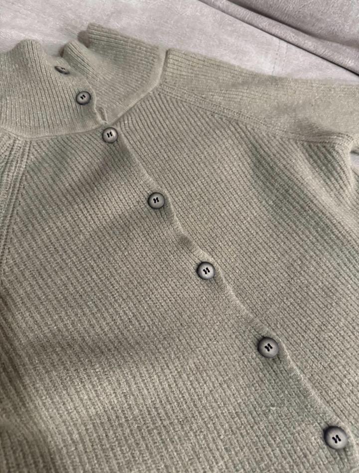 Теплый свитер