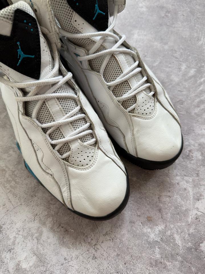 vintage jordan true flight